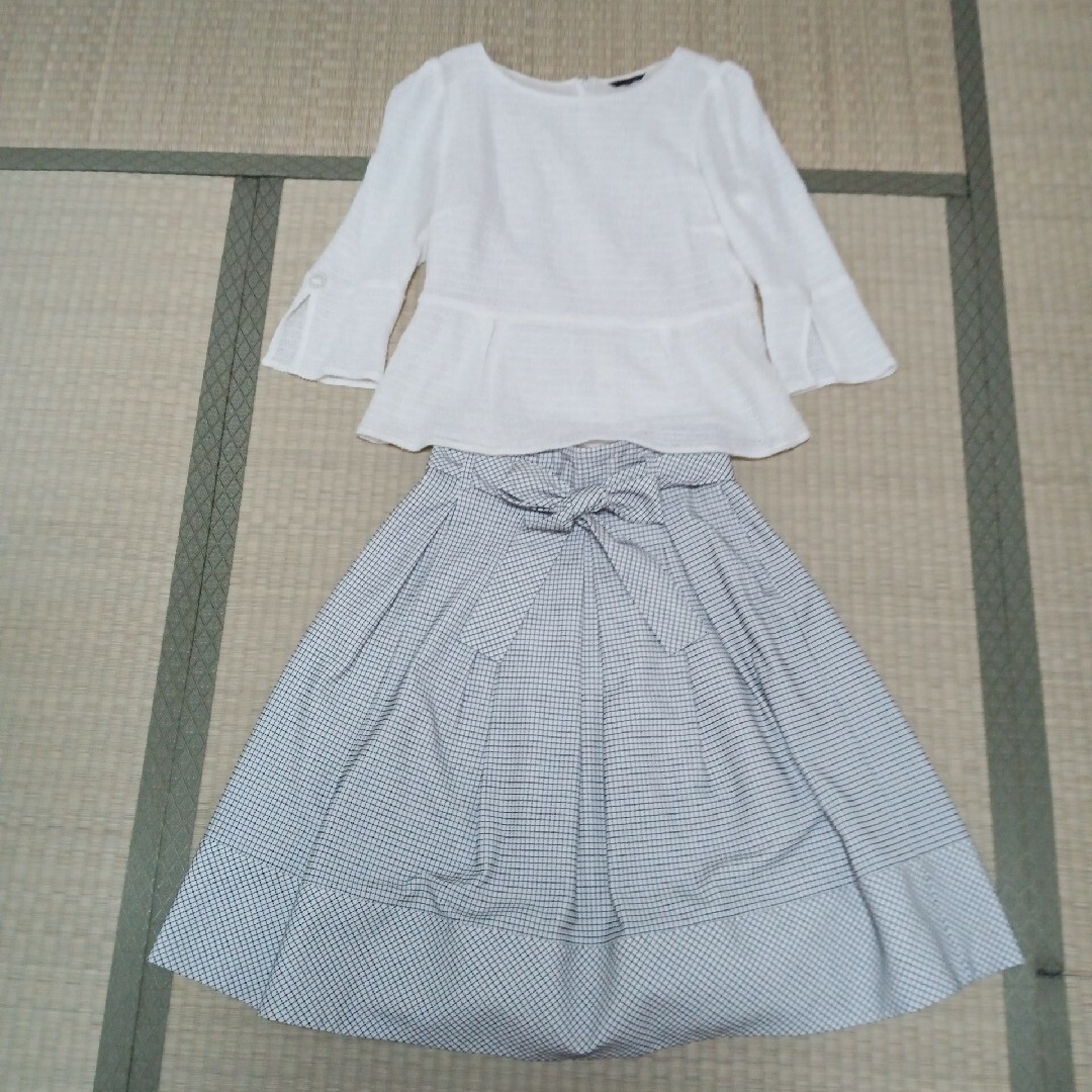 TO BE CHIC - トゥービーシックトップスとスカートセット!の通販 by