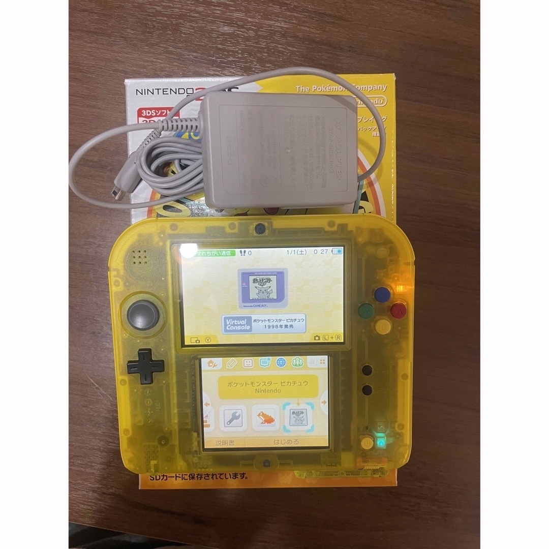 ニンテンドー2DS(ニンテンドー2DS)のニンテンドー2DS ピカチュウ エンタメ/ホビーのゲームソフト/ゲーム機本体(携帯用ゲーム機本体)の商品写真