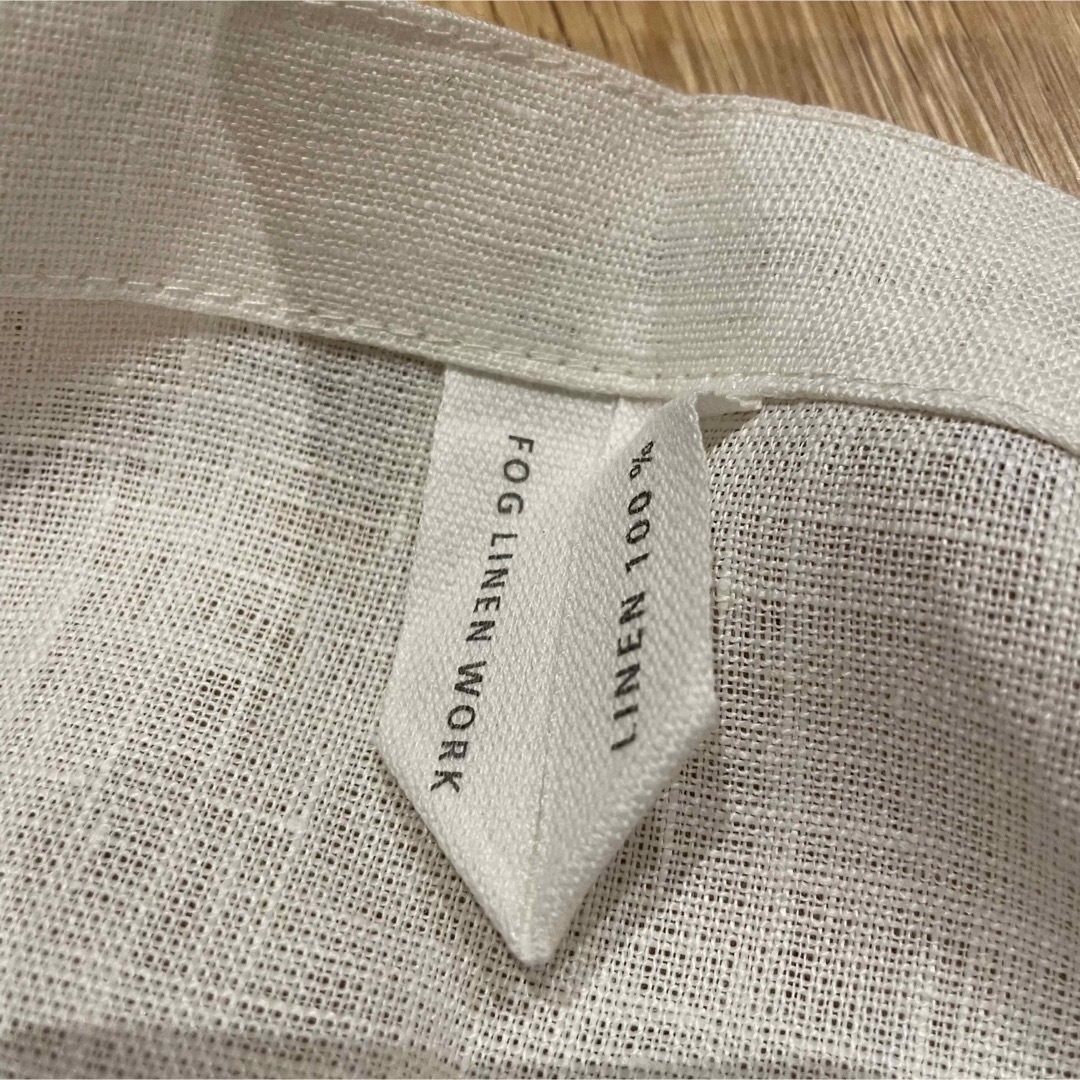 fog linen work(フォグリネンワーク)の【新品】fog linen work リネンエプロン ホワイト インテリア/住まい/日用品のキッチン/食器(その他)の商品写真