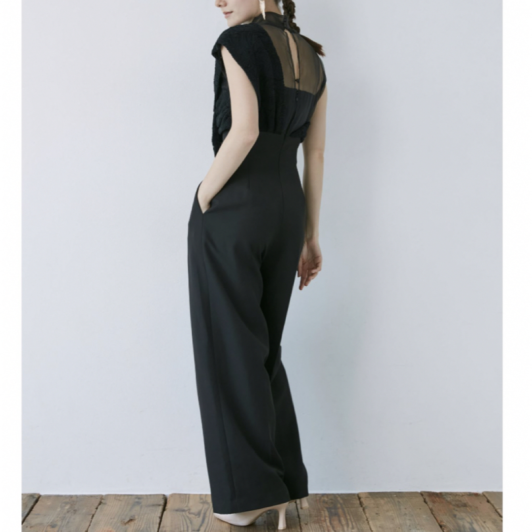 LagunaMoon(ラグナムーン)のLADY エンブロイダリーツイストパンツドレス ブラック レディースのパンツ(オールインワン)の商品写真