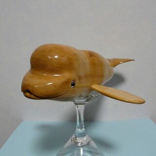 木彫り　置物　白イルカ(彫刻/オブジェ)