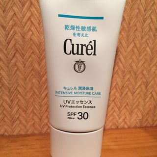 キュレル(Curel)のキュレル 潤浸保湿 UVエッセンス(日焼け止め/サンオイル)