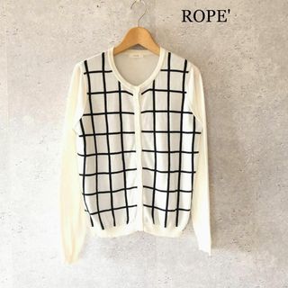 ロペ(ROPE’)の美品 ROPE'  ロぺ 丸首 長袖 格子柄 ニット カーディガン 白 黒 M(カーディガン)