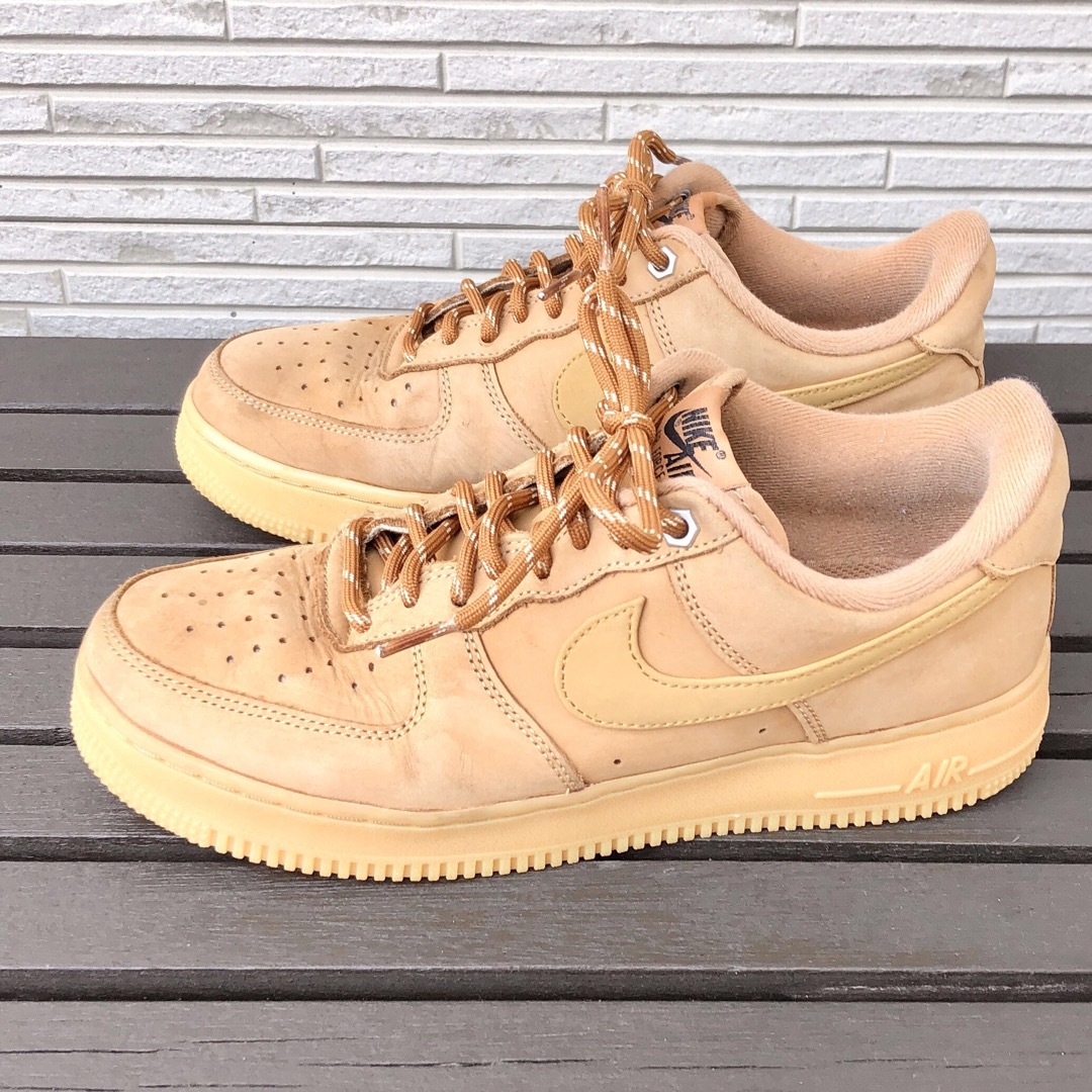 人気 NIKE AIR FORCE 1  ’07 WB ナイキ  エア フォース