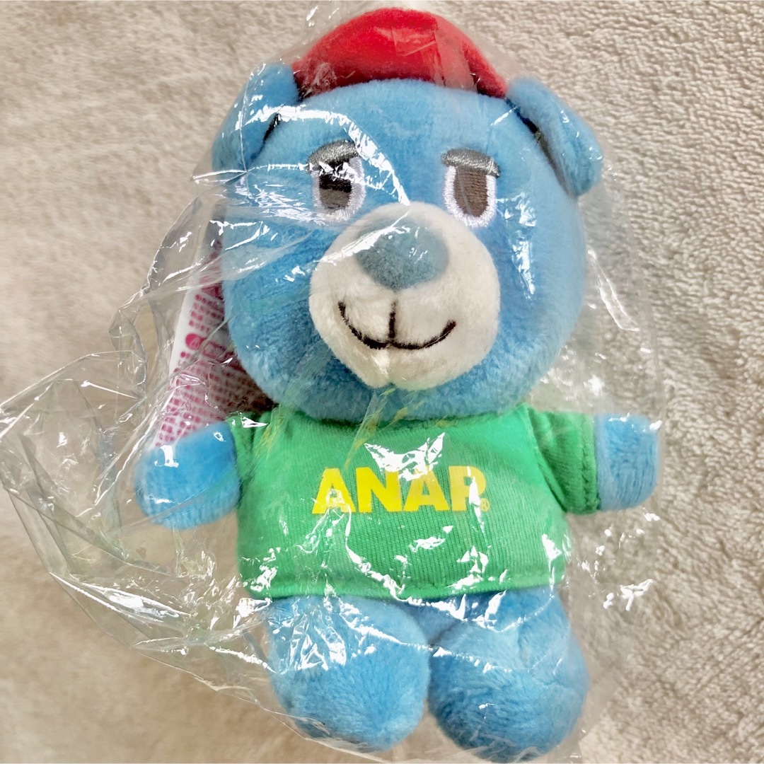 ANAP(アナップ)の新品ANAPマスコットぬいぐるみ　ブルー青　ストラップ付　ANAPベアー　 エンタメ/ホビーのおもちゃ/ぬいぐるみ(ぬいぐるみ)の商品写真