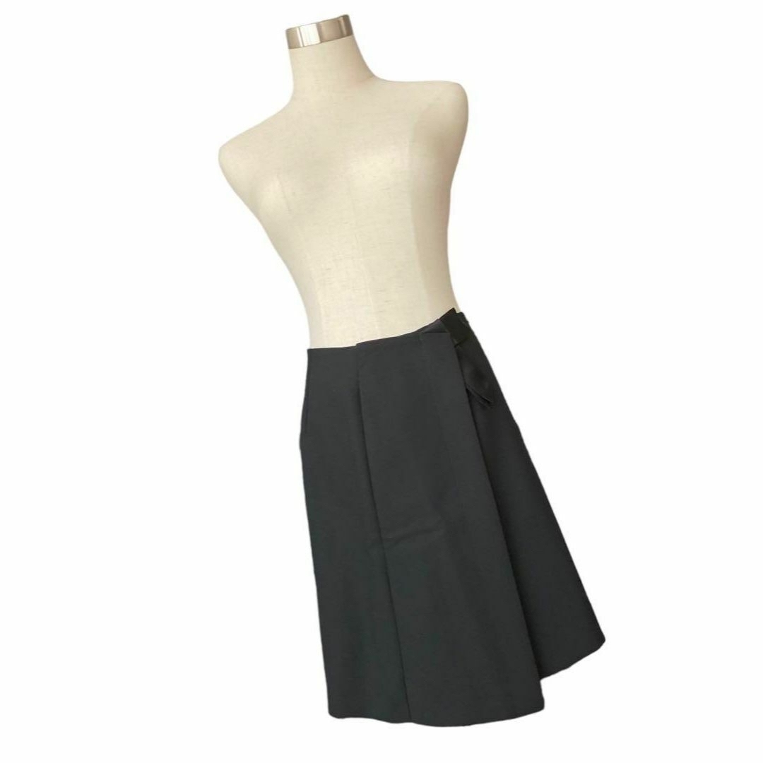 FOXEY(フォクシー)の【美品】FOXEY　ラップ風リボンスカート サイズ38 S ブラック レディースのスカート(ひざ丈スカート)の商品写真