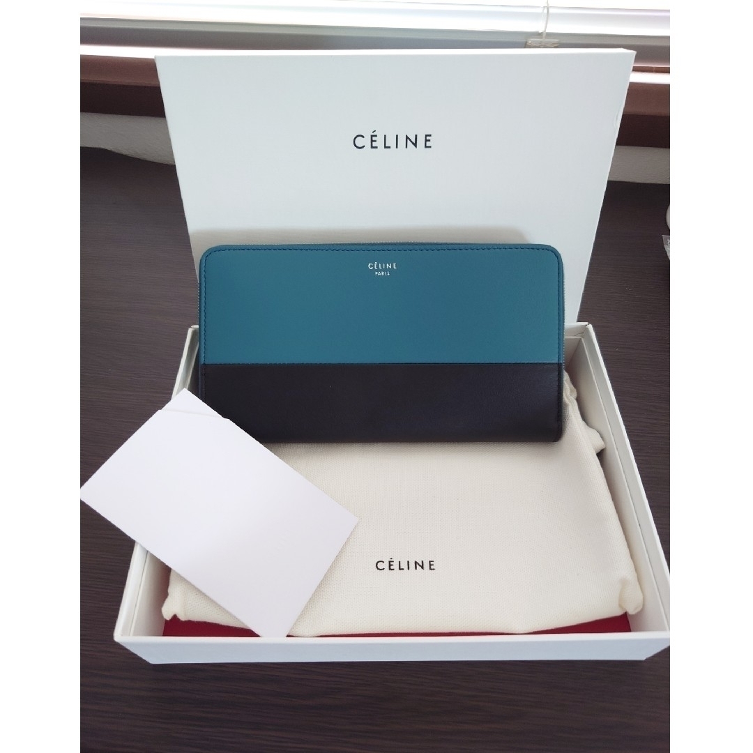 celine(セリーヌ)の新品・未使用 セリーヌ　ジップアップウォレット レディースのファッション小物(財布)の商品写真