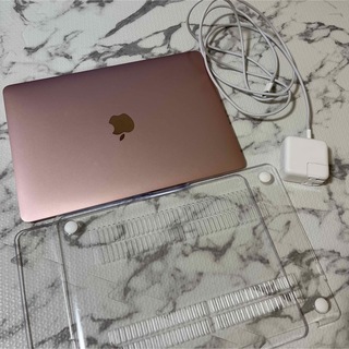アップル(Apple)のMacBook ローズゴールド 2017 retina(ノートPC)