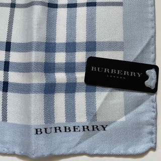 バーバリー(BURBERRY)の#バーバリー#絹スカーフ#青チェック#絹100%#57x57cm#未使用品(バンダナ/スカーフ)