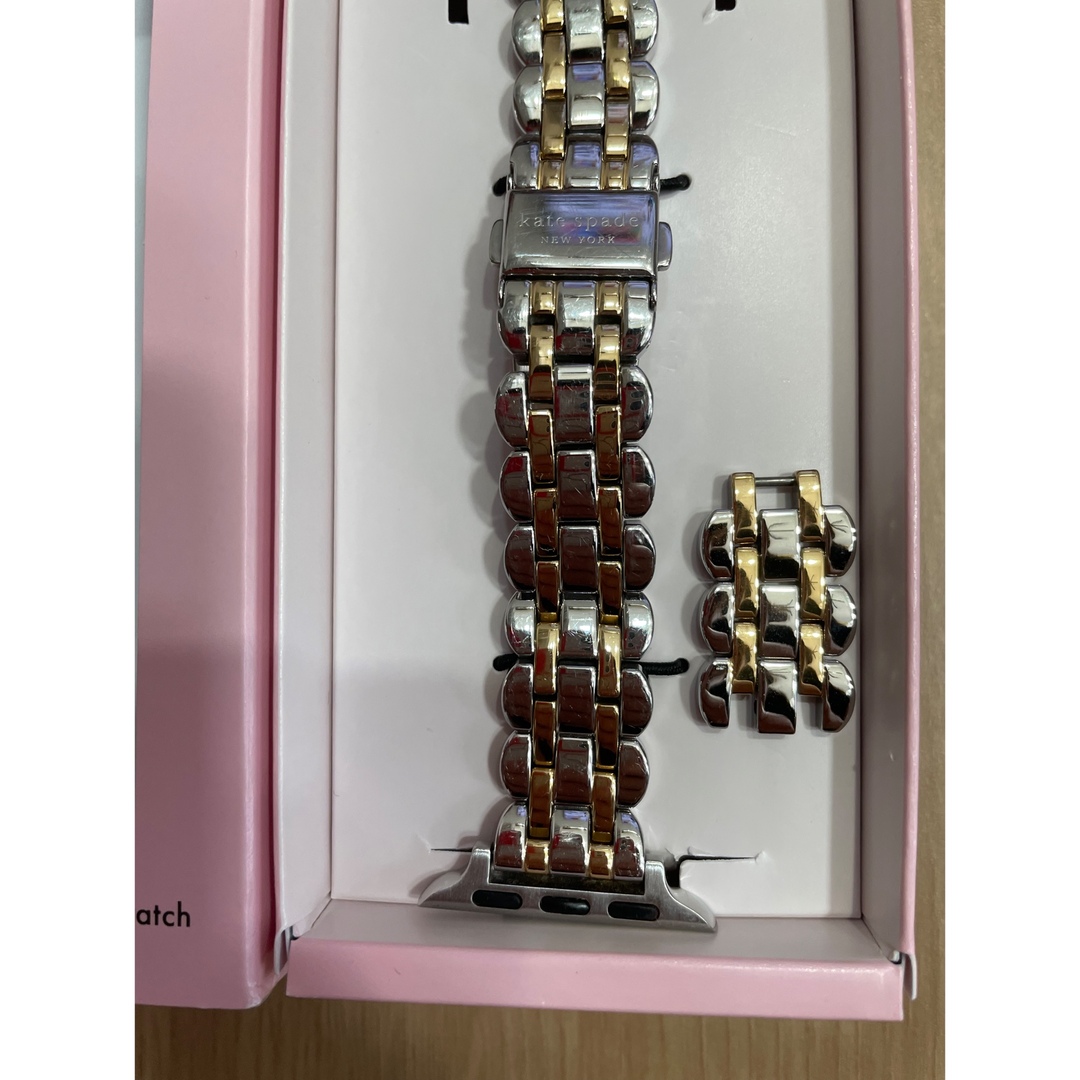 kate spade new york(ケイトスペードニューヨーク)のkate spade new york   Apple Watch バンド レディースのファッション小物(腕時計)の商品写真