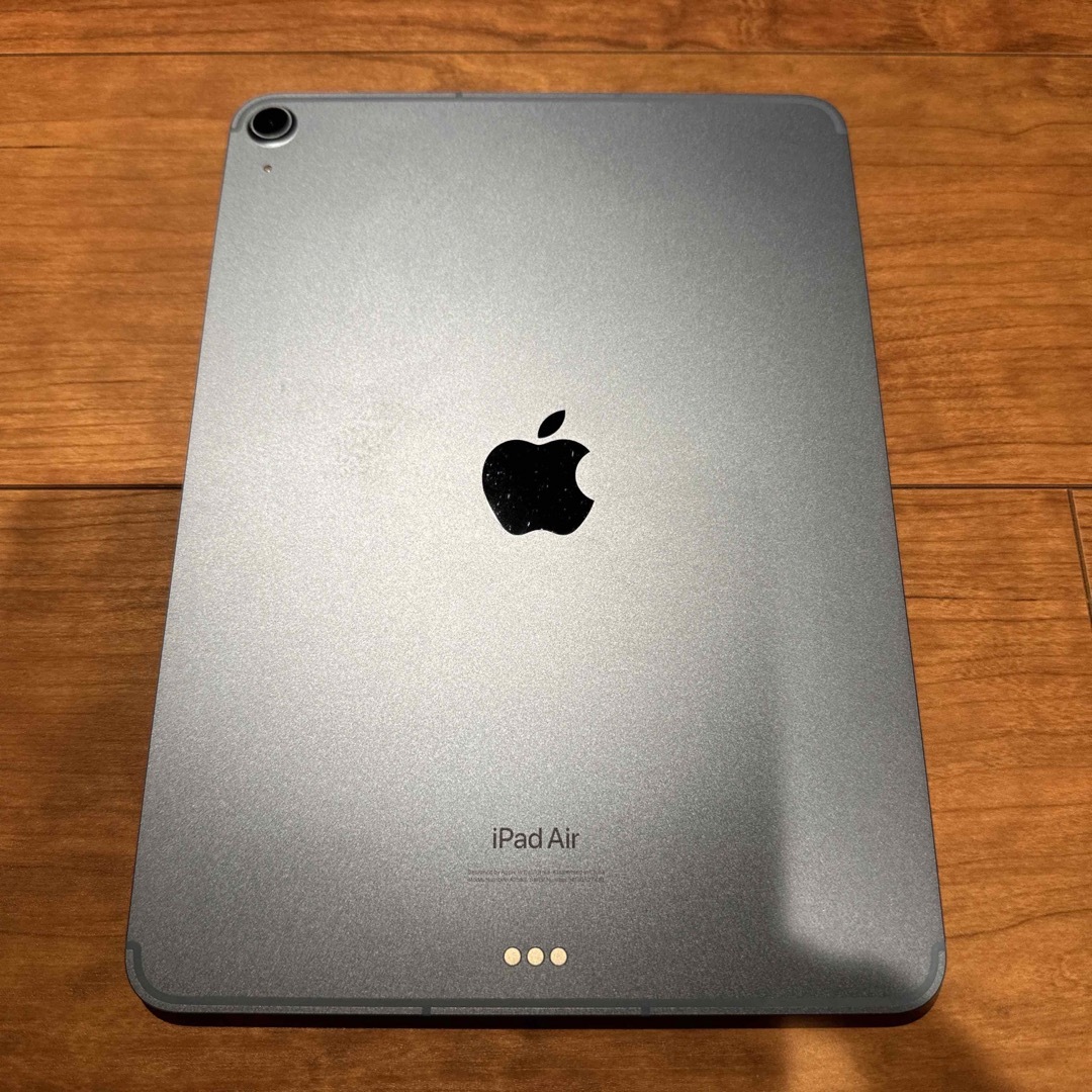 iPad Air5  256GB  セルラー＋ロジクールキーボードカバー付き