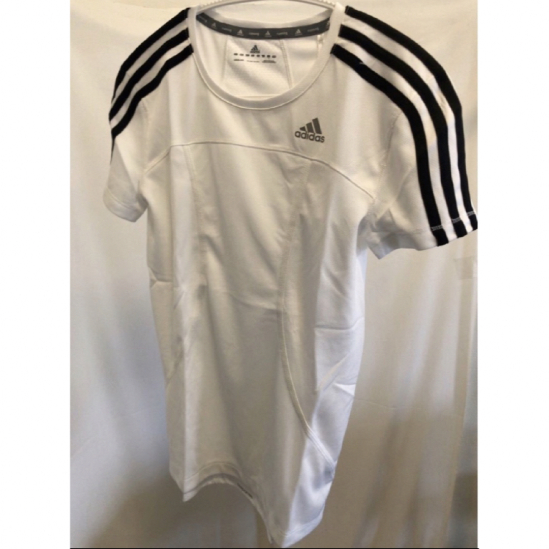 adidas(アディダス)のadidas  レディース レスポンス  Tシャツ Sサイズ レディースのトップス(Tシャツ(半袖/袖なし))の商品写真