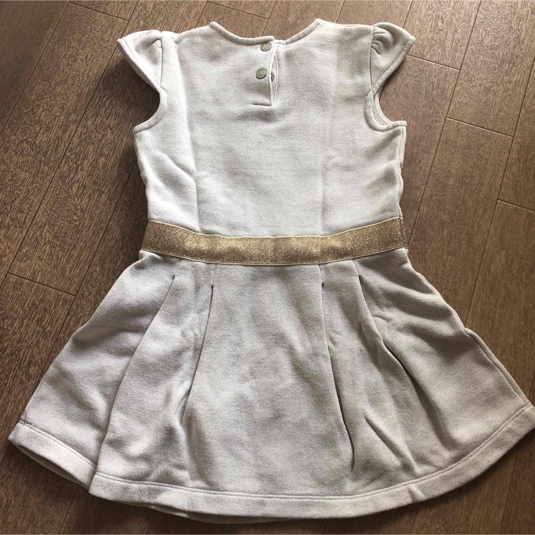 PETIT BATEAU(プチバトー)のプチバトーキャップスリーブワンピース5ans キッズ/ベビー/マタニティのキッズ服女の子用(90cm~)(ワンピース)の商品写真