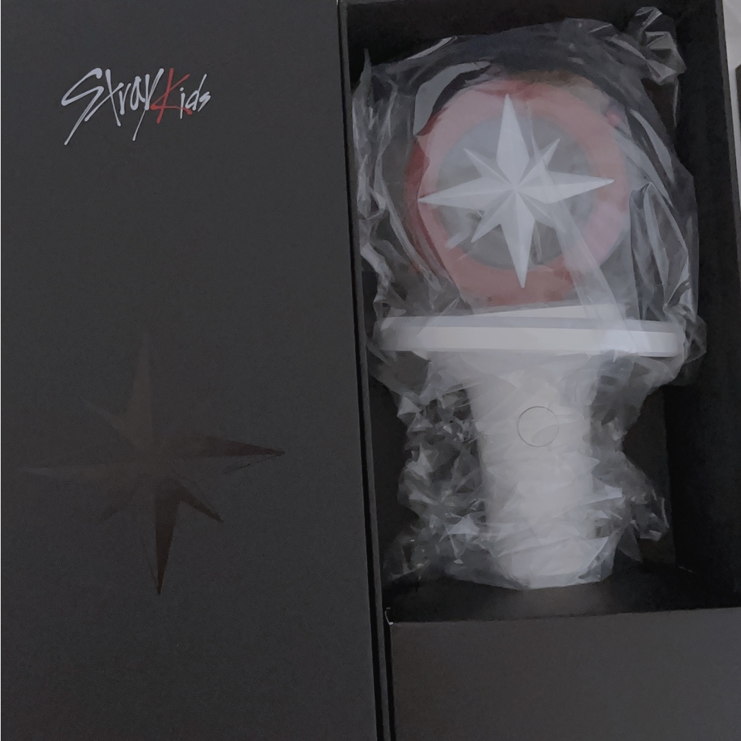 ストレイキッズStray Kids OFFICIAL LIGHT STICK VER.2