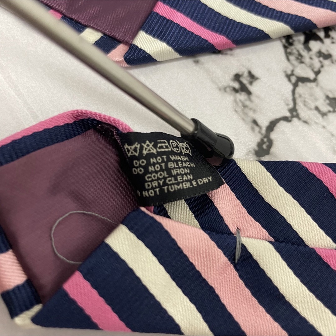 おトク ETRO エトロ ポケットチーフ リザード モティーフ ネイビー
