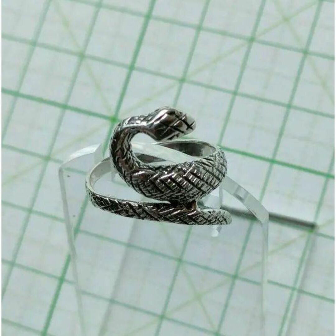 ■ コブラ シルバーリング 蛇 へび 指輪 スネーク 25号 ■  メンズのアクセサリー(リング(指輪))の商品写真
