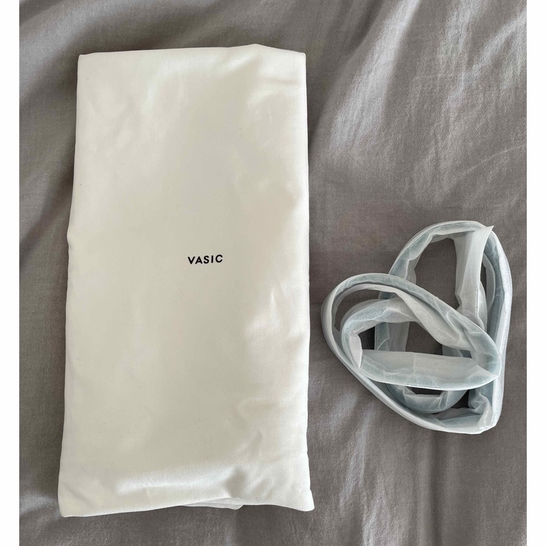 VASIC(ヴァジック)のヤンチェオンテンバール　vasic ショルダーバッグ レディースのバッグ(ショルダーバッグ)の商品写真
