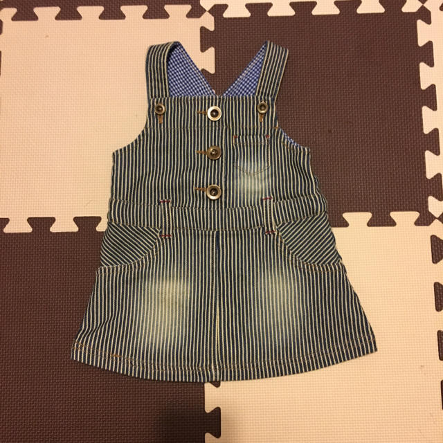 HusHush(ハッシュアッシュ)のハッシュアッシュ ジャンパースカート キッズ/ベビー/マタニティのキッズ服女の子用(90cm~)(ワンピース)の商品写真