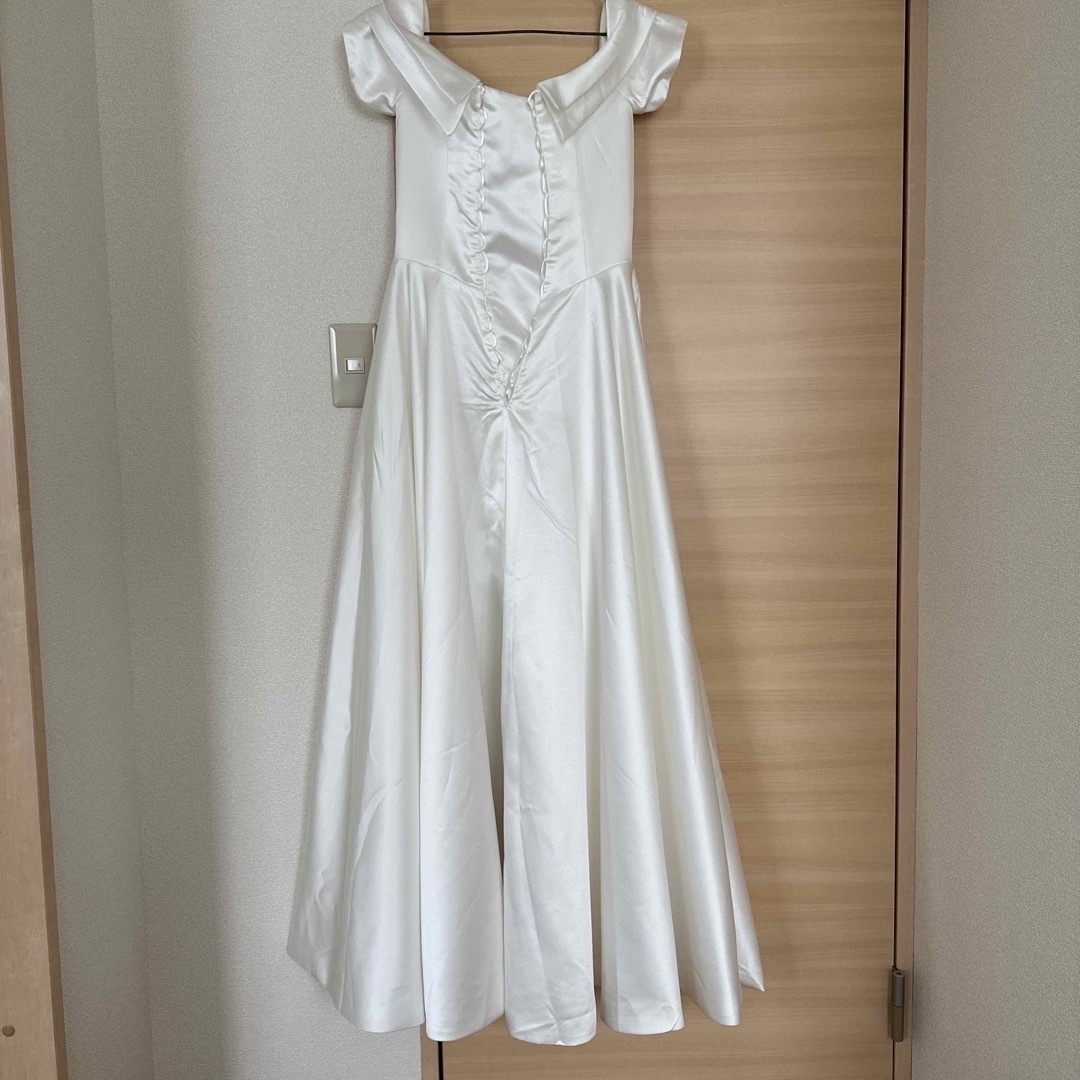 オフショルダー ウェディングドレス         レディースのフォーマル/ドレス(ウェディングドレス)の商品写真