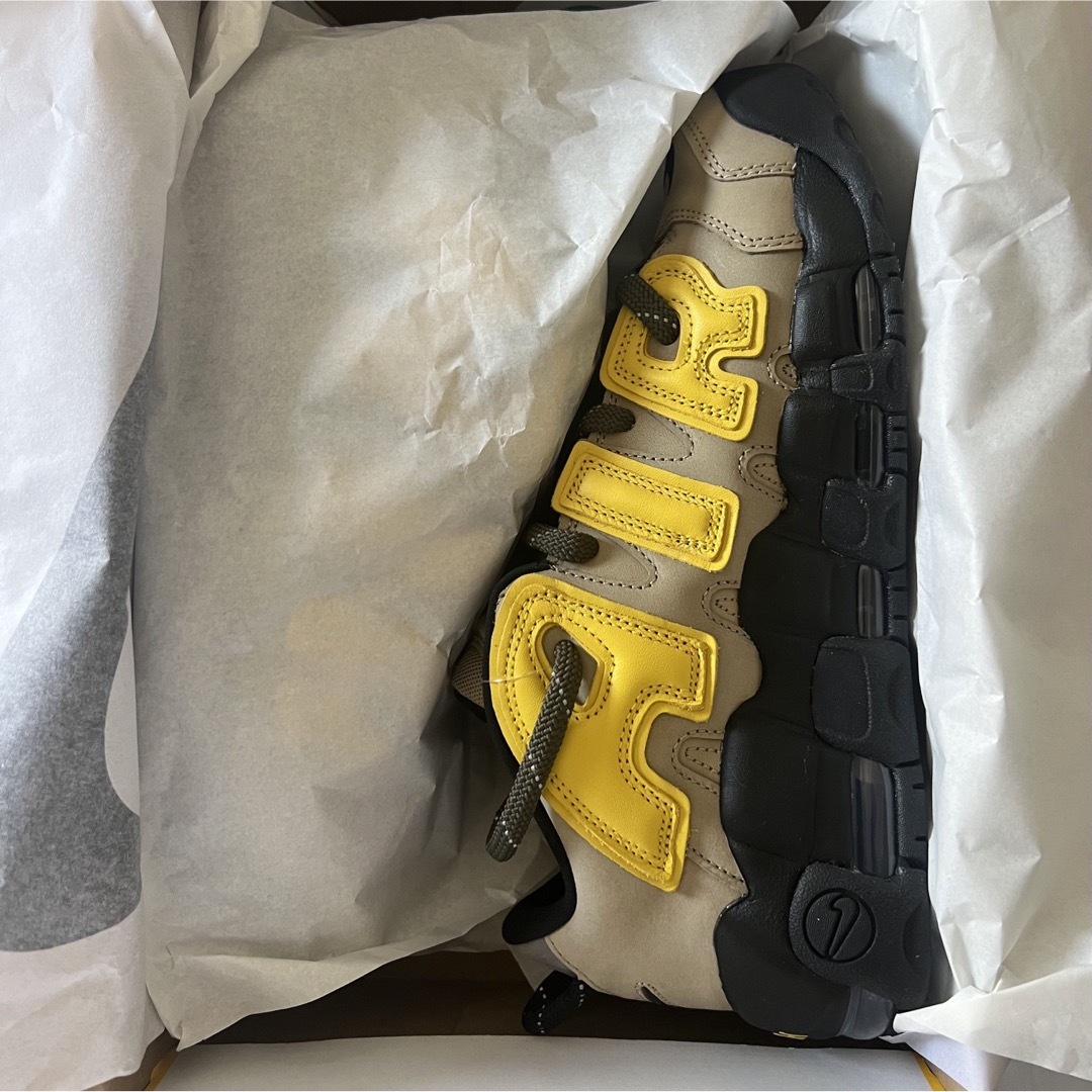 AMBUSH(アンブッシュ)のAMBUSH NIKE AIR MORE UPTEMPO LOW 27.5 メンズの靴/シューズ(スニーカー)の商品写真