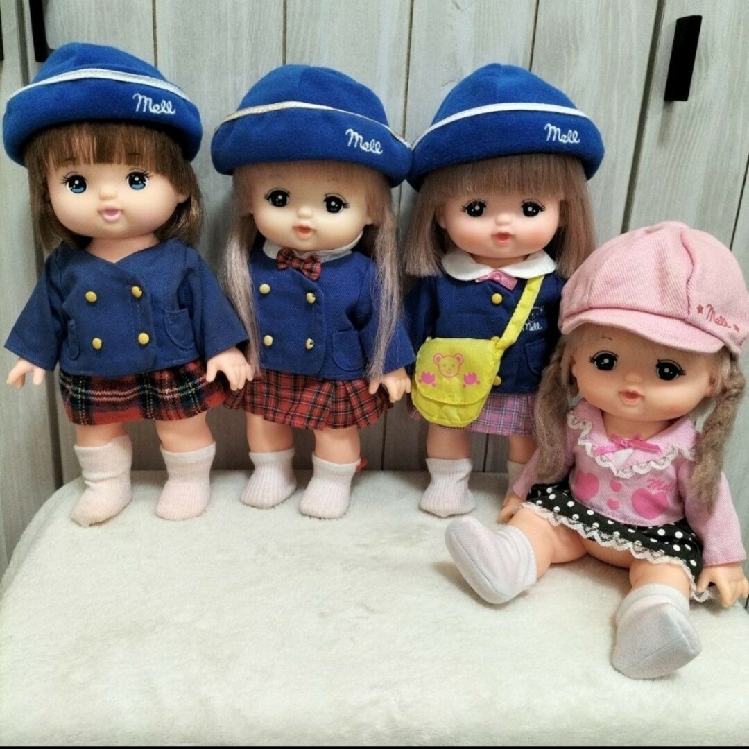 PILOT(パイロット)の【中古】メルちゃん 本体とお洋服セット エンタメ/ホビーのおもちゃ/ぬいぐるみ(キャラクターグッズ)の商品写真