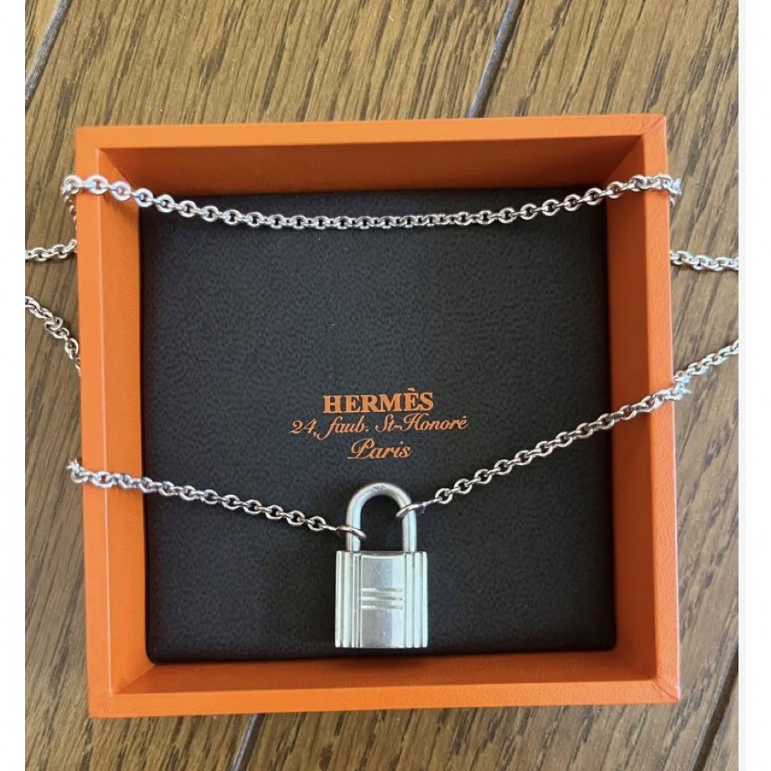 HERMES エルメス カデナケリーペンダント ネックレス シルバー AG925 | フリマアプリ ラクマ