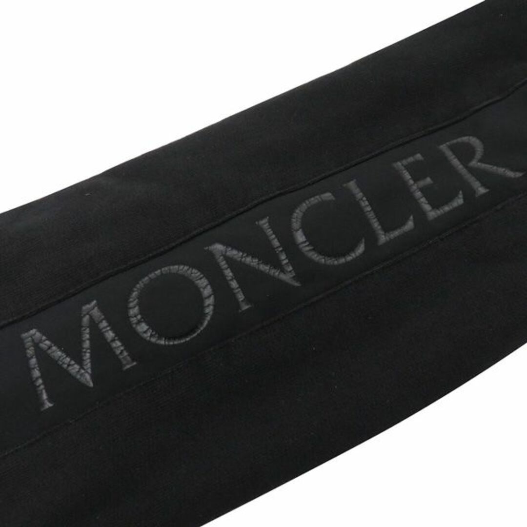 MONCLER(モンクレール)のモンクレール 2021 MAGLIA CARDIGAN パーカー 45774 メンズのトップス(パーカー)の商品写真