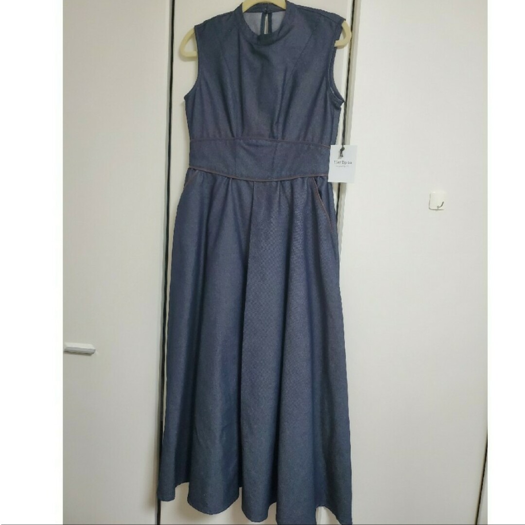 Her lip to(ハーリップトゥ)のherlipto Trimming Denim Effect Dress レディースのワンピース(ロングワンピース/マキシワンピース)の商品写真