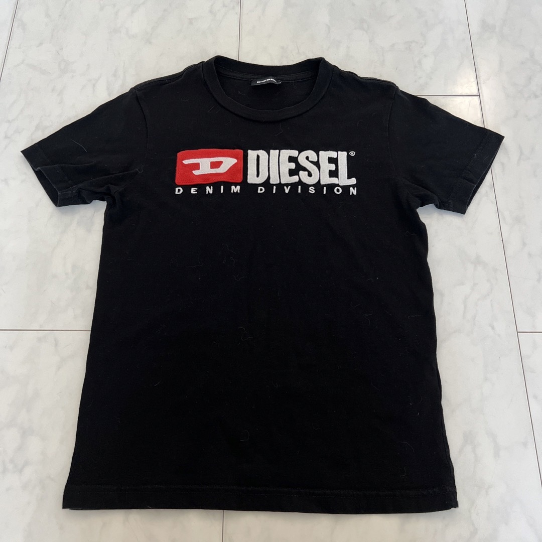 DIESEL(ディーゼル)のdiesel ロゴT 8y キッズ/ベビー/マタニティのキッズ服男の子用(90cm~)(Tシャツ/カットソー)の商品写真