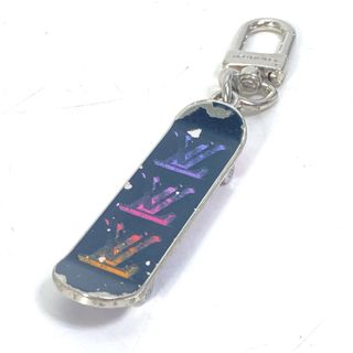 ルイヴィトン(LOUIS VUITTON)のルイヴィトン LOUIS VUITTON ビジューサック スケートボード MP3269 スケボー バッグチャーム キーホルダー メタル ブラック(キーホルダー)