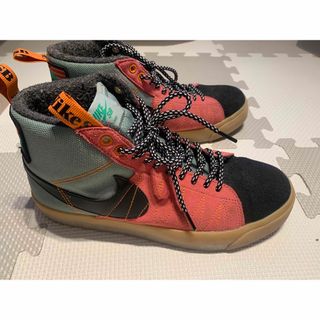 ナイキ(NIKE)のNike SB Blazer Mid Acclimate Jade Smoke(スニーカー)