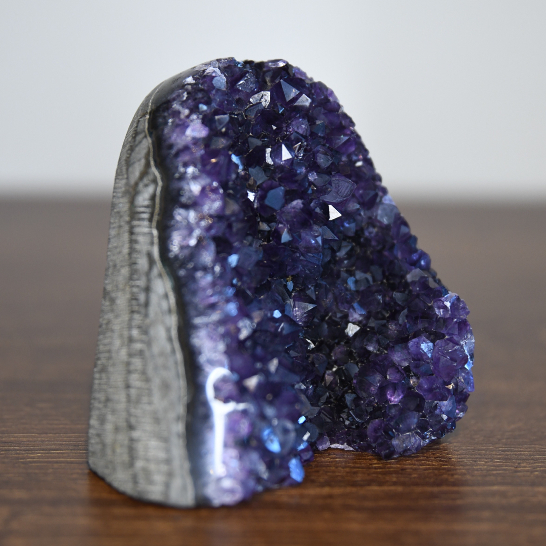 ウルグアイ産　アメジスト　クラスター　ジオード　原石 紫水晶 高品質 1