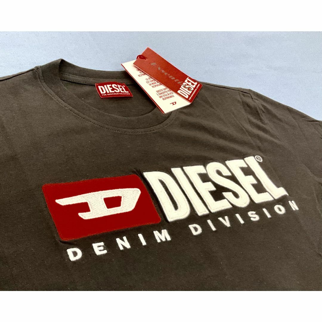 DIESEL(ディーゼル)のディーゼル　長袖Tシャツ 20A23　M　ブラック　新品　ロゴ　A03768 メンズのトップス(Tシャツ/カットソー(七分/長袖))の商品写真