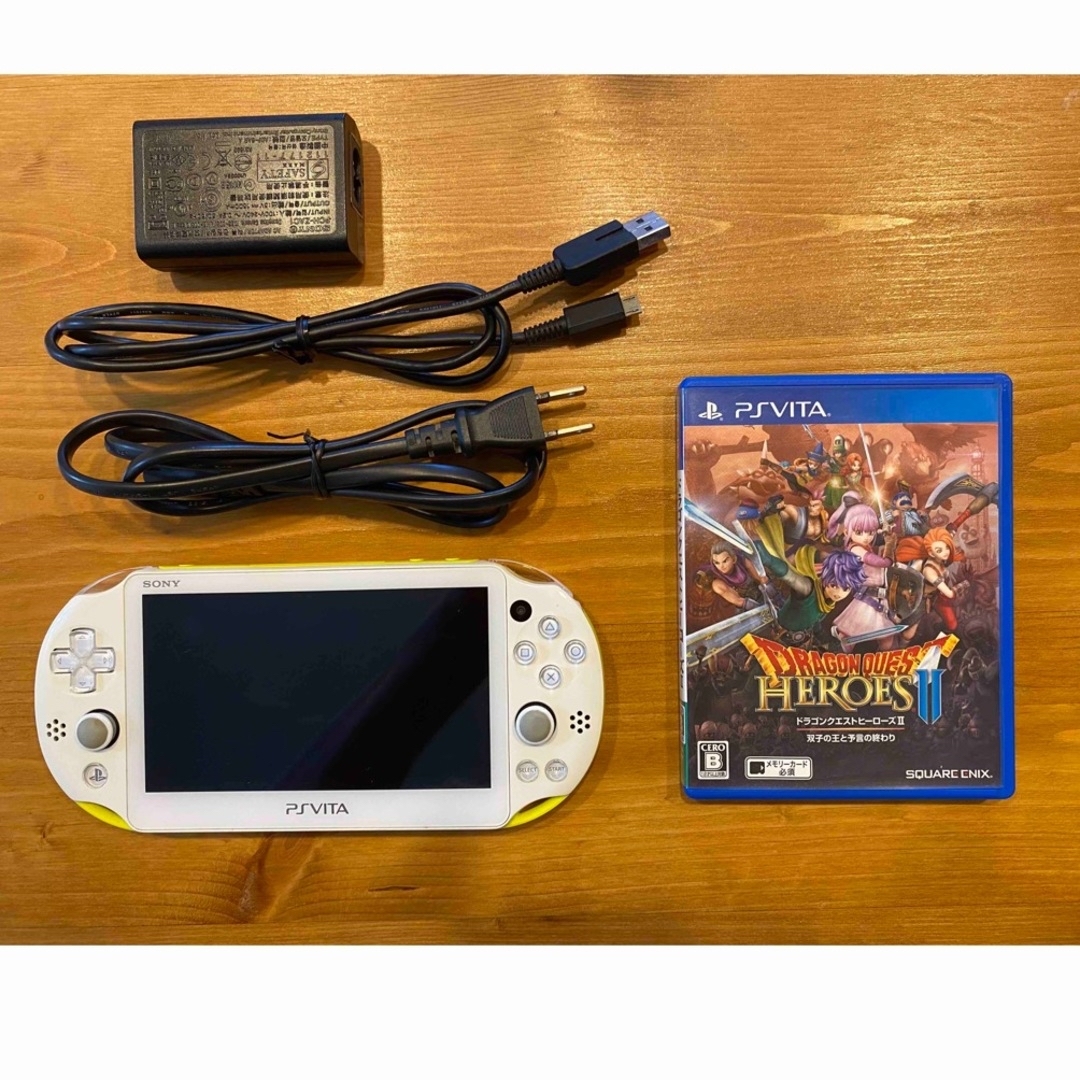 PSVITA PCH-2000 本体＆ソフトセット-