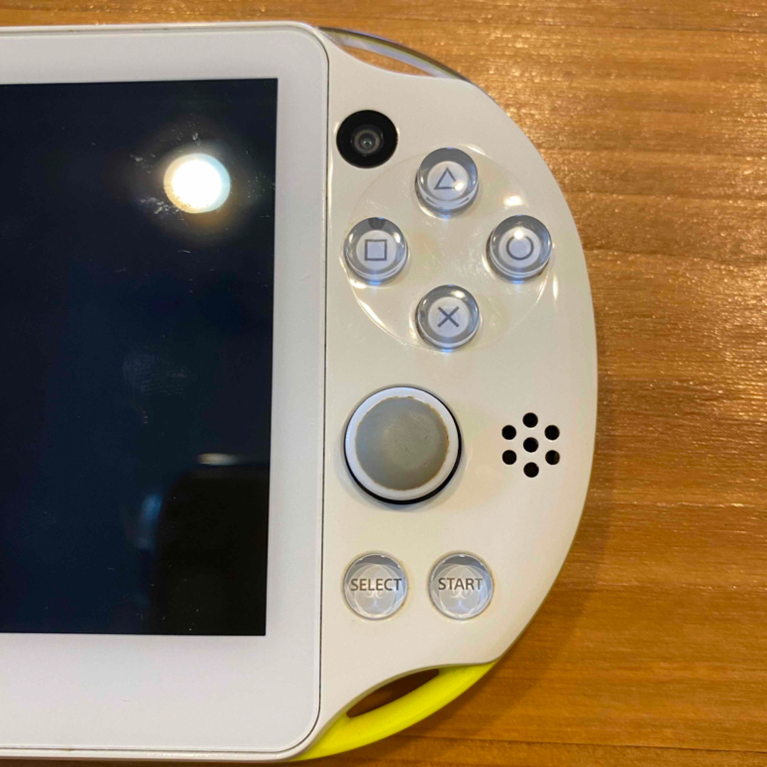 PlayStation Vita - PlayStation®Vita PCH-2000 本体 ソフトセットの ...