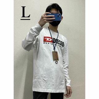 ディーゼル(DIESEL)のディーゼル　長袖Tシャツ 20B23　L　ホワイト　新品　ロゴ　A03768(Tシャツ/カットソー(七分/長袖))