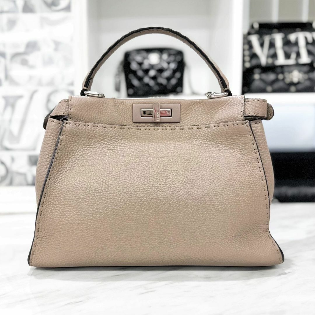 FENDI  フェンディ  ハンドバッグ 美品