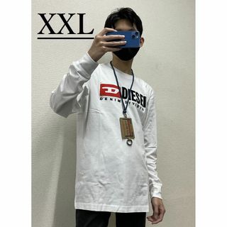 ディーゼル(DIESEL)のディーゼル　長袖Tシャツ 20B23　XXL　ホワイト　新品　ロゴ　A03768(Tシャツ/カットソー(七分/長袖))