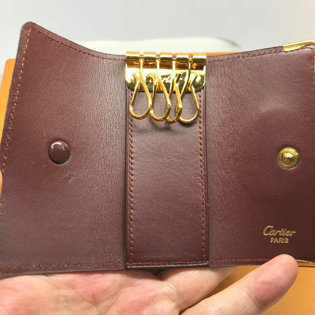 Cartier(カルティエ)の未使用★ Cartier カルティエ★ キーケース　4連　マストライン レザー レディースのファッション小物(キーケース)の商品写真