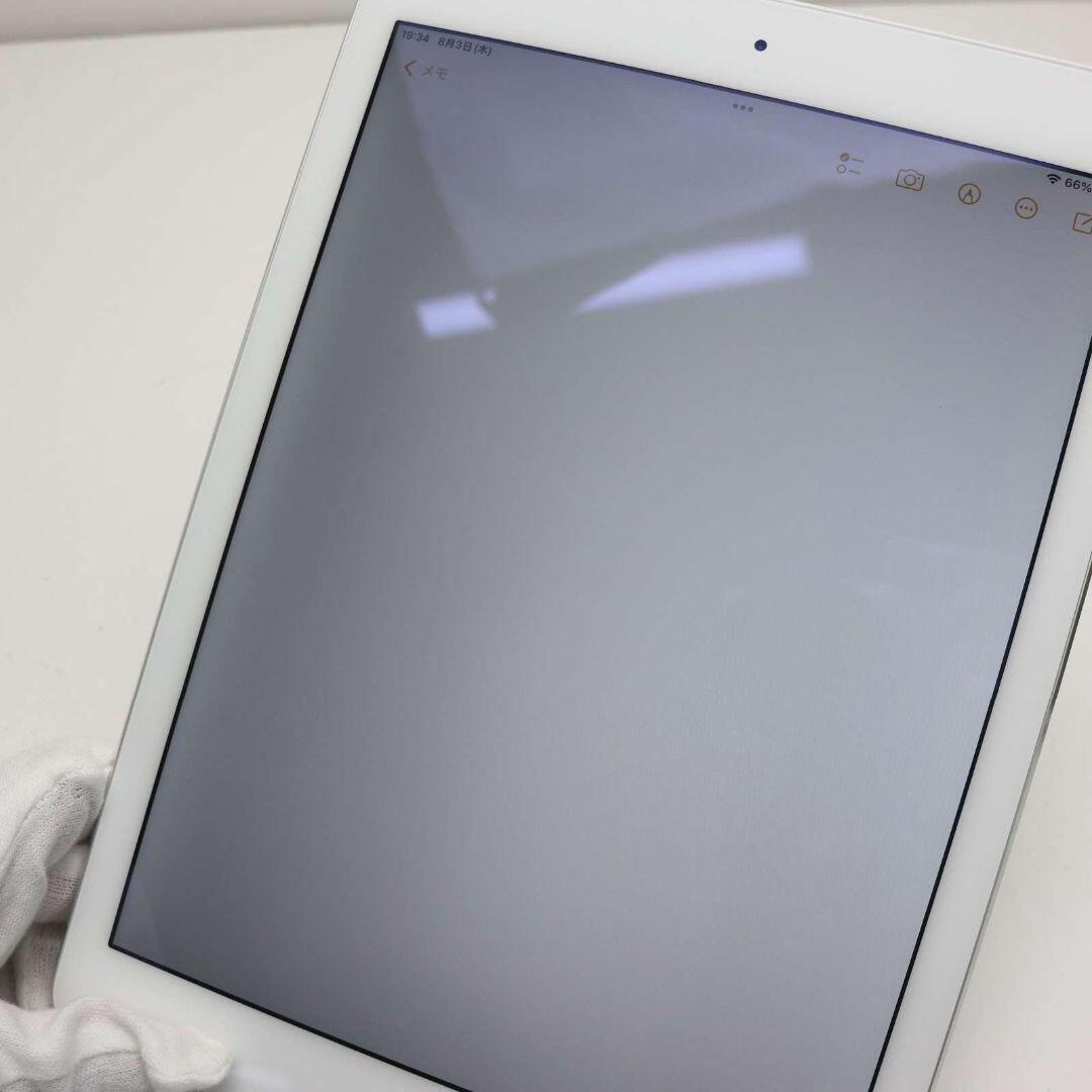 超美品 docomo iPad Air 2 32GB シルバー