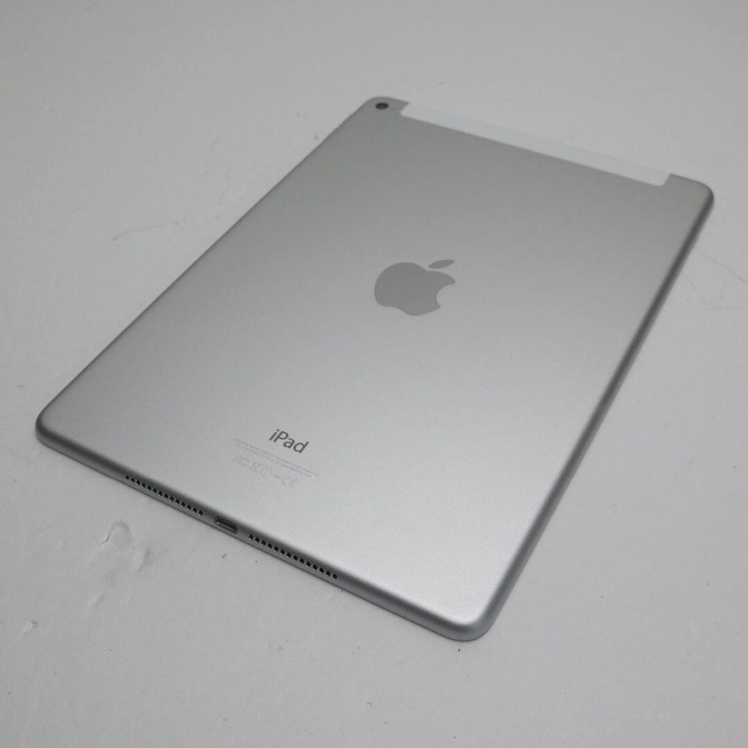 超美品 docomo iPad Air 2 32GB シルバー