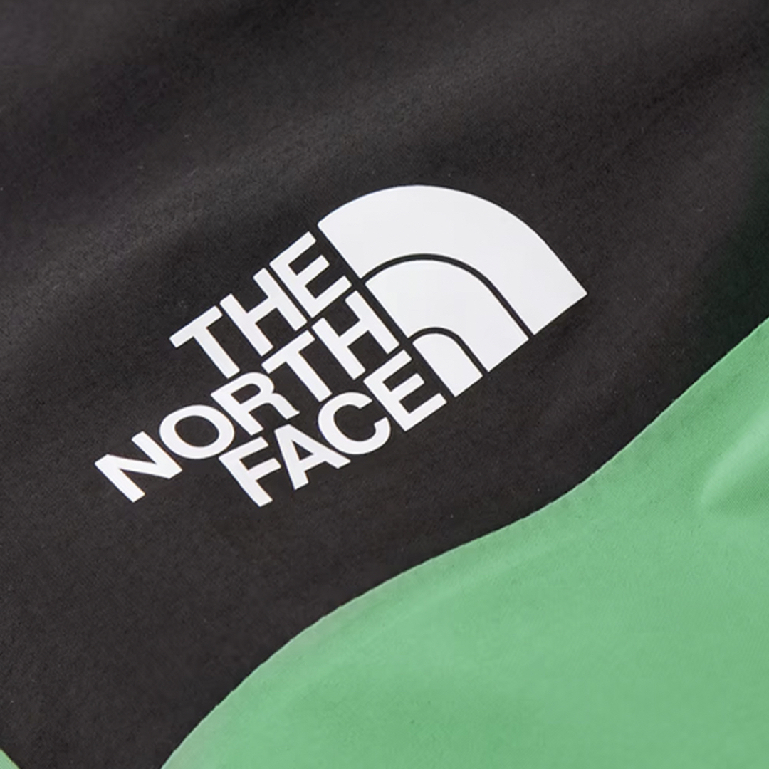THE NORTH FACE(ザノースフェイス)のノースフェイス 86 マウンテンジャケット XL 送料込 海外限定 グリーン メンズのジャケット/アウター(マウンテンパーカー)の商品写真