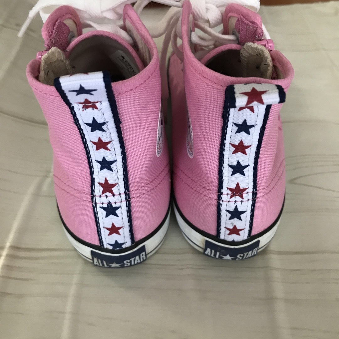 ALL STAR（CONVERSE）(オールスター)のコンバース　オールスター　ハイカット　21 ピンク キッズ/ベビー/マタニティのキッズ靴/シューズ(15cm~)(スニーカー)の商品写真