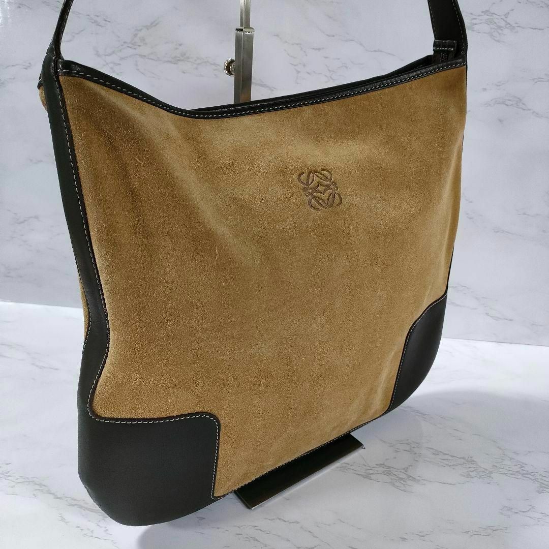 ✨極美品✨ LOEWE ロエベ アナグラム ロゴ ショルダーバッグ ブラック-