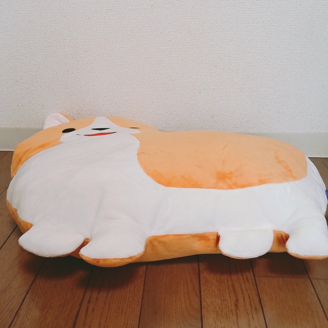 新品 いちにのコーギーめちゃでかダイカットぬいぐるみ クッション いち 新品 いちにのコーギーめちゃでかダイカットぬいぐるみ クッション いち