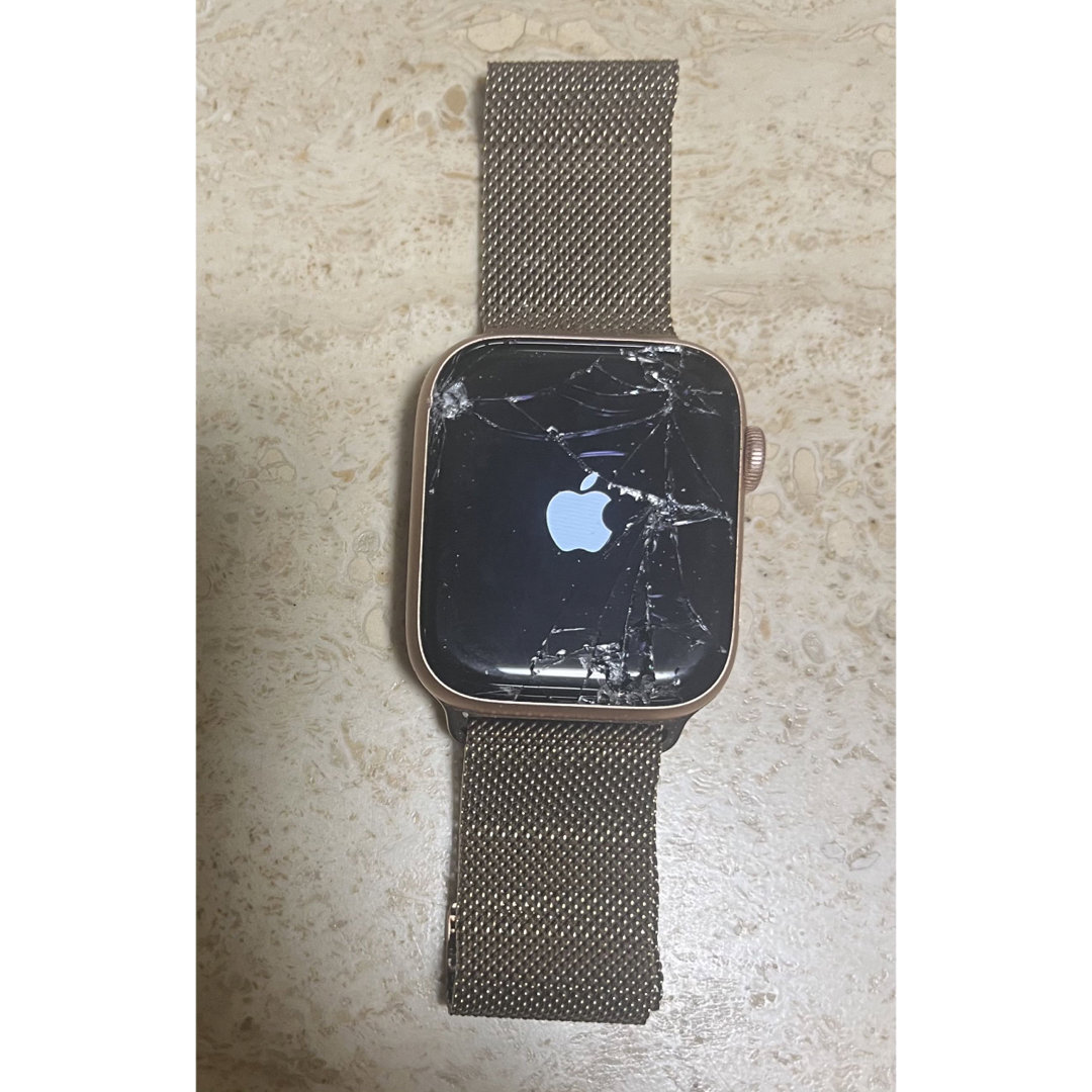 ジャンク(画面割れ) Apple Watch5 44mm セルラーミラレーゼ - 腕時計