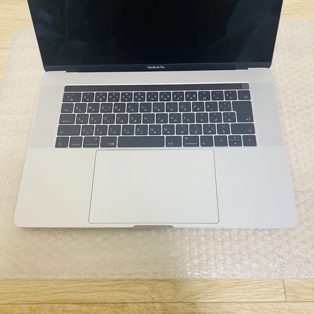 MacBook Pro  MPTR2J/A   15インチ