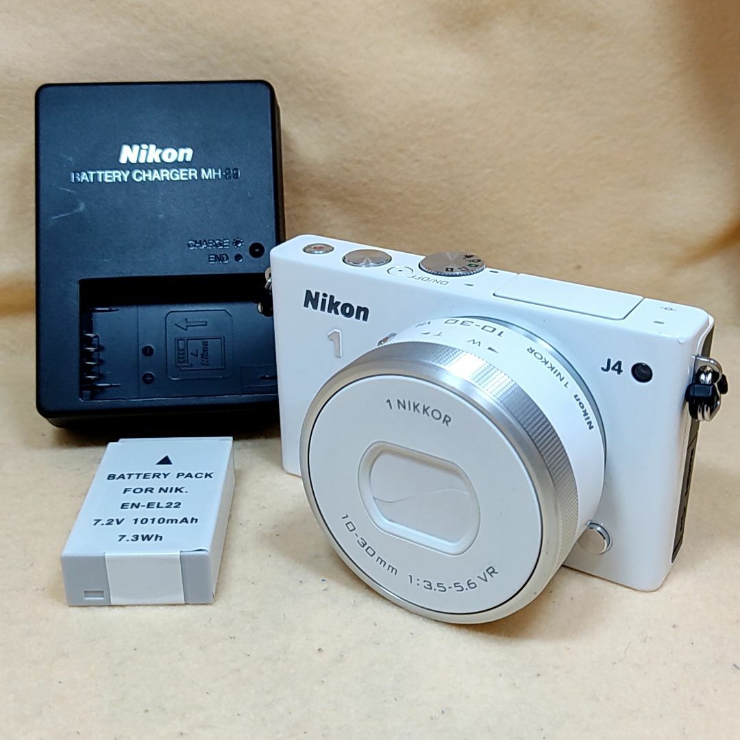 ★スマホ転送★最小最軽量★ミラーレス Nikon 1 J4 標準レンズ ホワイト | フリマアプリ ラクマ