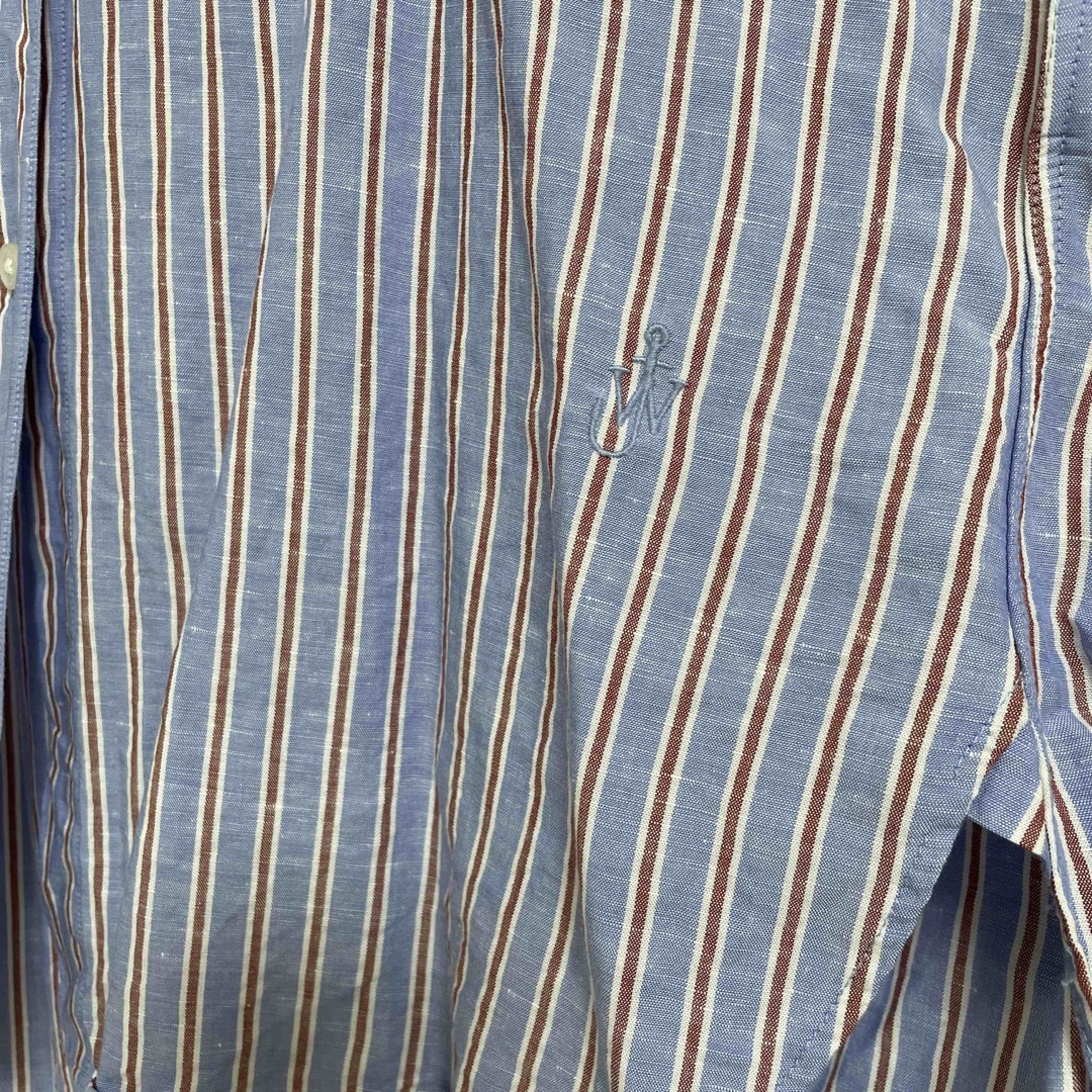 UNIQLO(ユニクロ)のjwアンダーソン　ストライプシャツ レディースのトップス(シャツ/ブラウス(長袖/七分))の商品写真