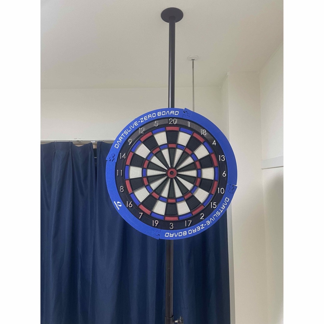 DARTSLIVE(ダーツライブ)のDARTSLIVE-ZERO BOARD DARTSLIVEポールスタンド エンタメ/ホビーのテーブルゲーム/ホビー(ダーツ)の商品写真